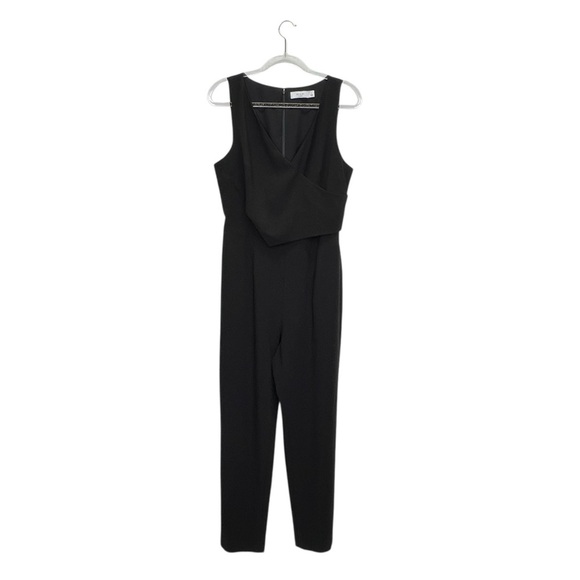 Ali & Jay Sleeveless Jumpsuit Size Large Black Asymmetrical V-Neck Slim Leg EUC - Picture 3 of 7